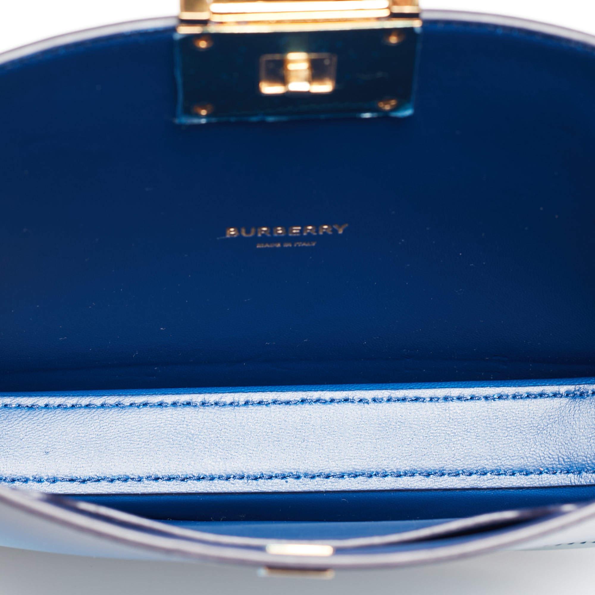 Burberry Ombre Blue Leather Crystal Olympia Clutch For Sale 4