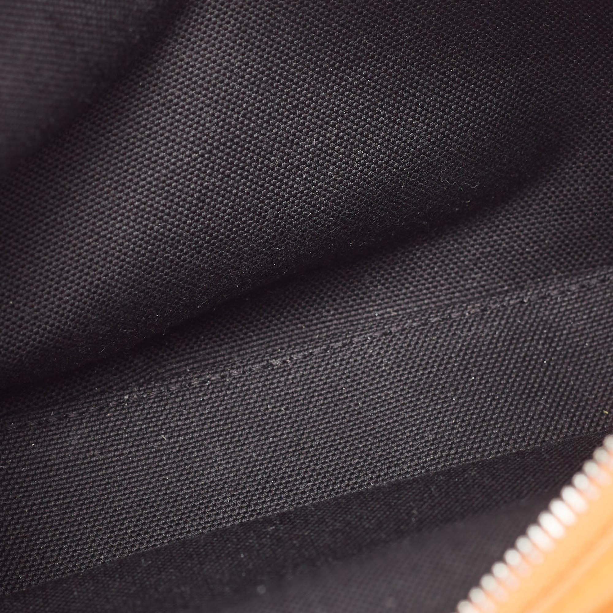 Burberry - Mini sac Olympia double en cuir orange/noir en vente 6