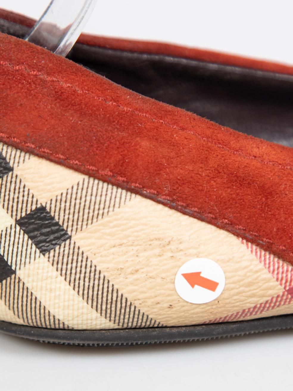 Burberry Chaussures à carreaux Nova en daim orange taille IT 38 en vente 1