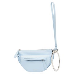 Burberry Blassblaue Mini-Doppel Olympia-Clutch aus Leder