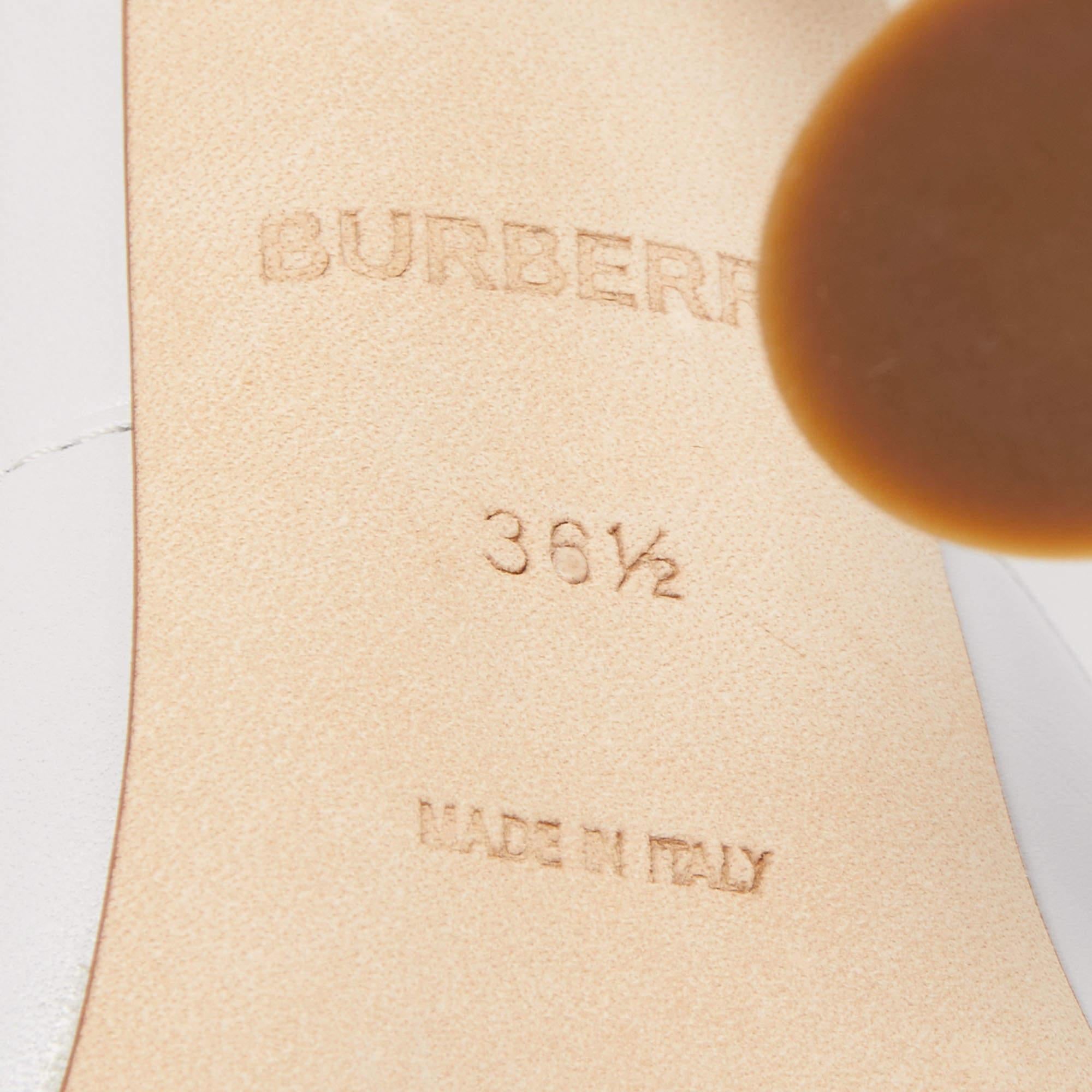 Burberry Pebble Grey Leather Welton Chain Detail T Strap Ankle Tie Pumps Size 36 In New Condition In Dubai, Al Qouz 2