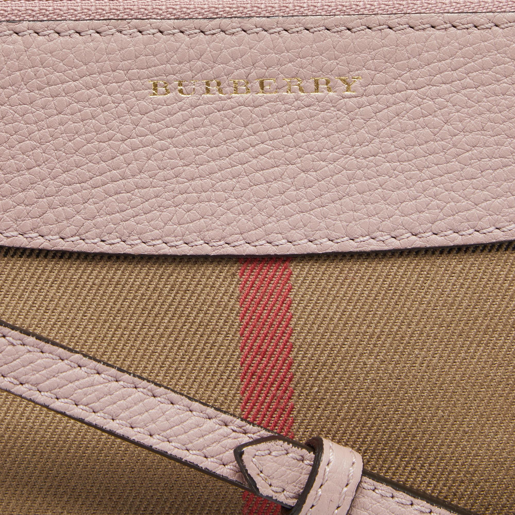 Burberry Pink/Beige House Check Canvas and Leather Peyton Crossbody Bag In Good Condition In Dubai, Al Qouz 2