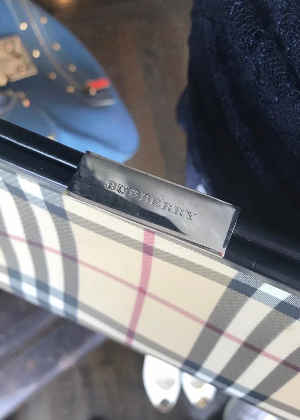 Burberry Plaid Canvas Handbag In Good Condition For Sale In Roslyn, NY