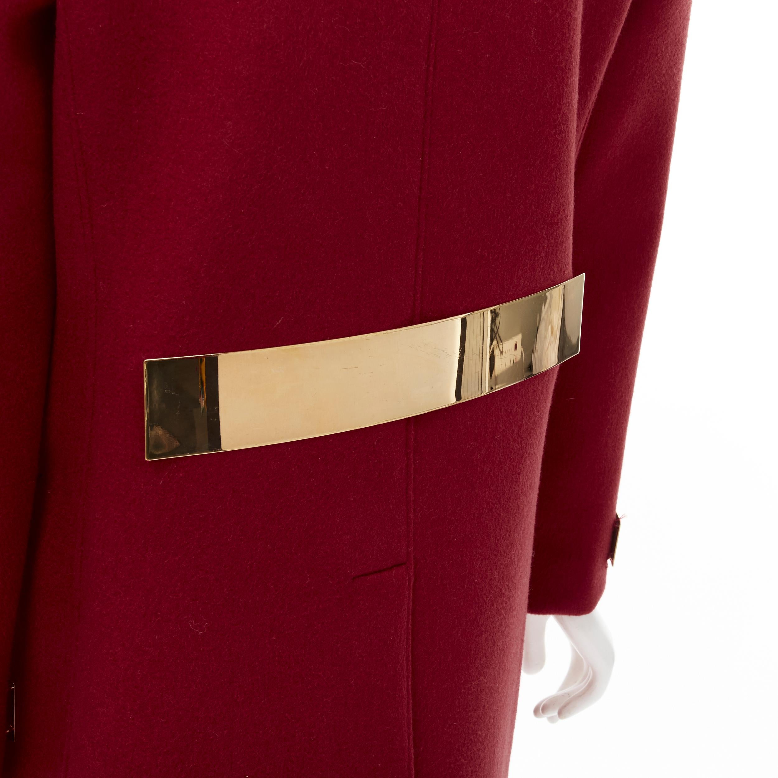 BURBERRY PROPRSUM Manteau bar en cachemire mélangé rouge et or 90 %, taille IT 38 XS en vente 5