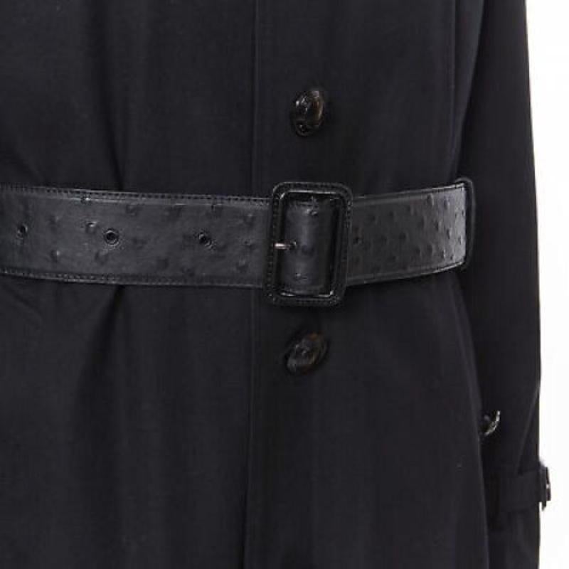 BURBERRY PRORSUM black cotton removable rabbit fur lining ostrich belt trench L
Reference: CNLE/A00094B
Brand: Burberry
Designer: Christopher Bailey
Model: Trench coat

Material: Cotton
Color: Black
Pattern: Solid
Closure: Button
Extra Details: