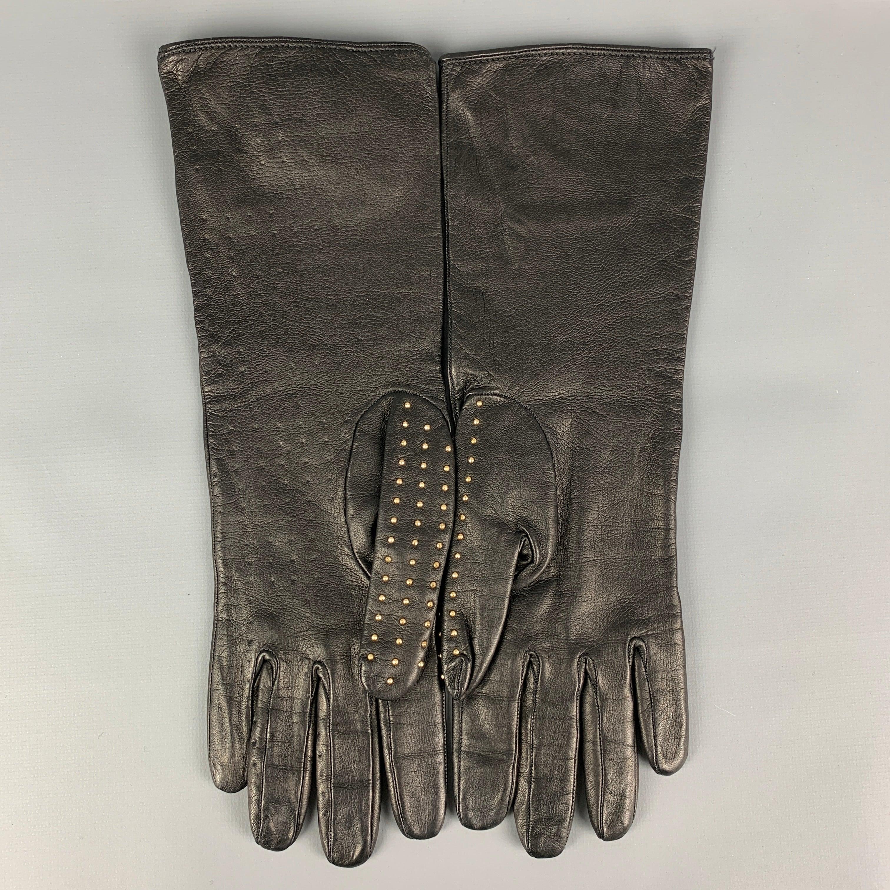 BURBERRY PRORSUM Black Gold Studded Kidskin Leather Silk Lined Gloves In Good Condition For Sale In San Francisco, CA