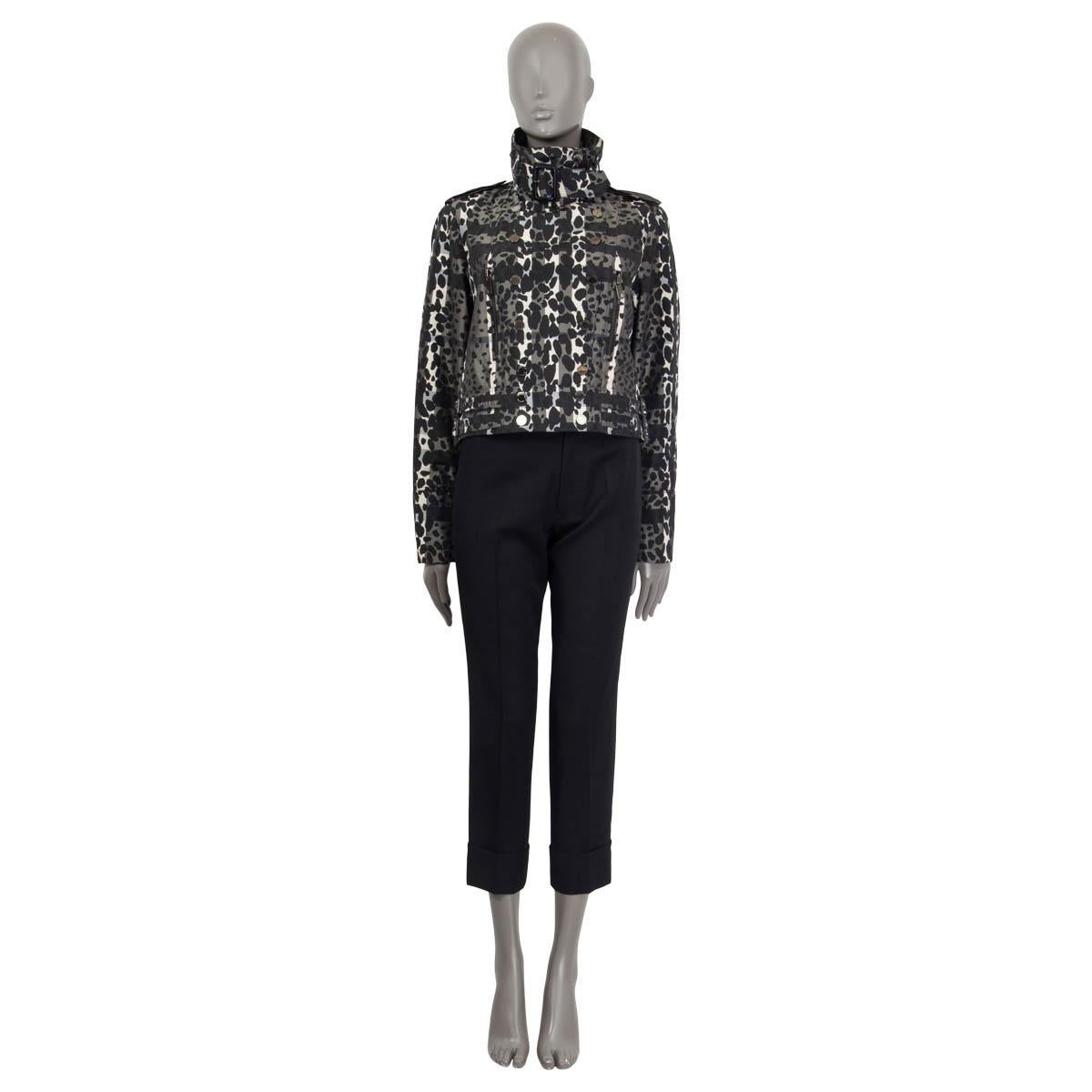 100% authentic Burberry Prorsum cheetah print cropped jacket in black, charcoal, gray and off white polyamide (assumed cause tag is missing). Features a detachable belt at the neck, zipped cuffs and epaulettes at the shoulders. Has two zip pockets