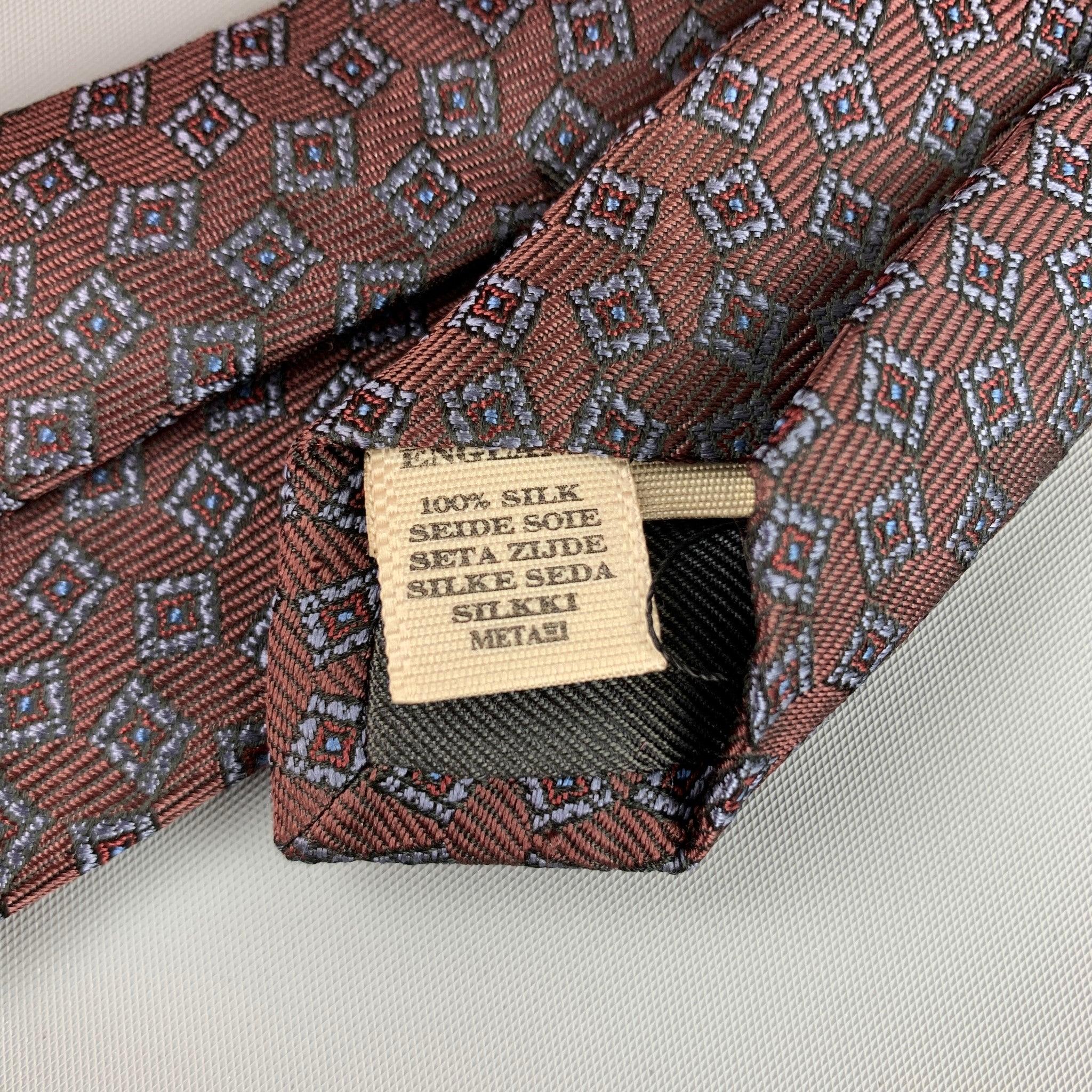 BURBERRY PRORSUM Brown Silk Print Skinny Tie In Good Condition For Sale In San Francisco, CA