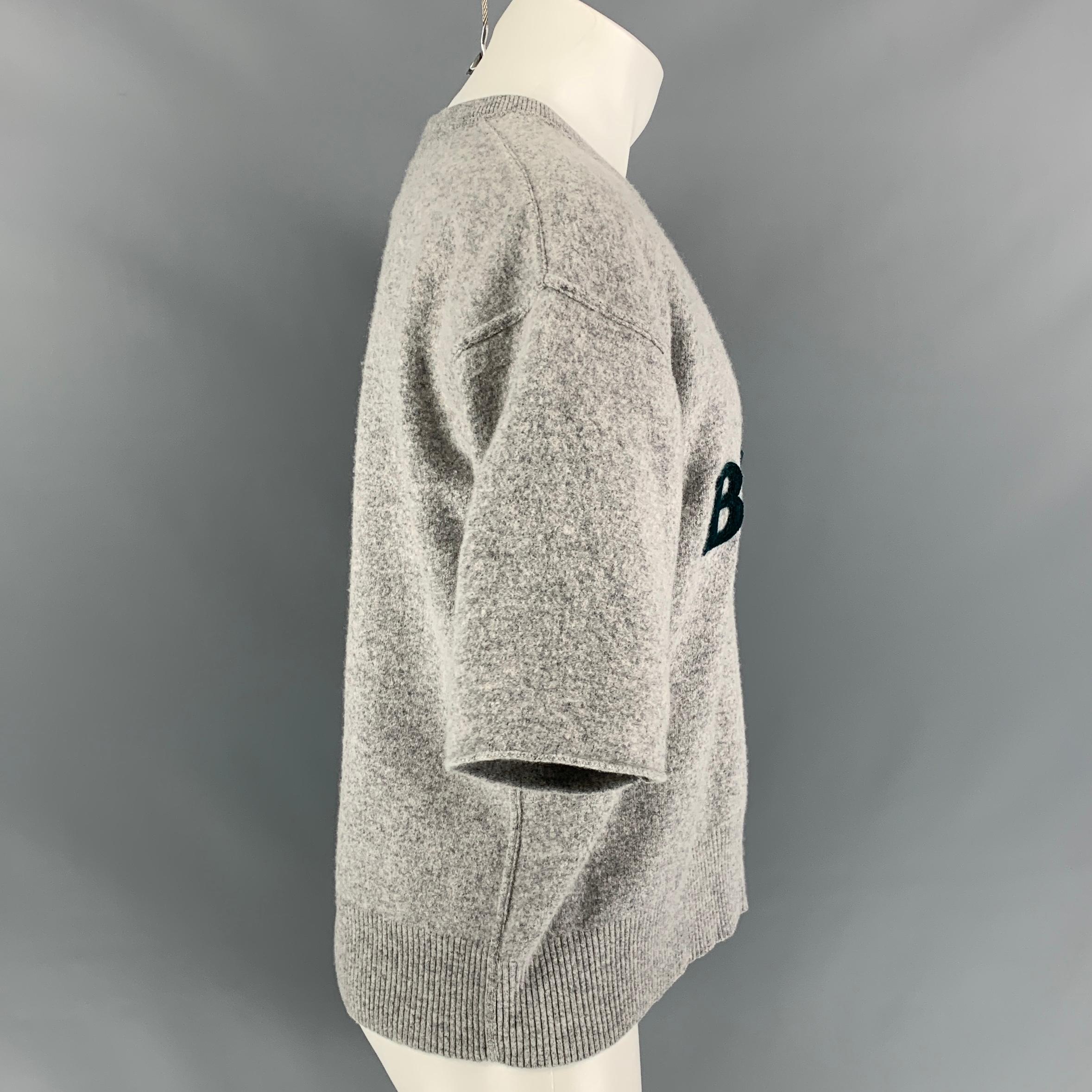 BURBERRY PRORSUM by Christopher Bailey Fall 2011 Size M Grey Brit Pullover In Good Condition In San Francisco, CA