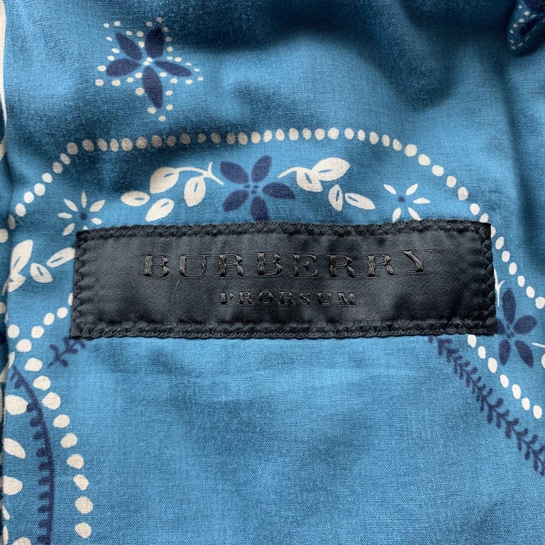 Burberry Prorsum F W 15 Size 38 Navy And Beige Paisley Print Jacket For Sale At 1stdibs