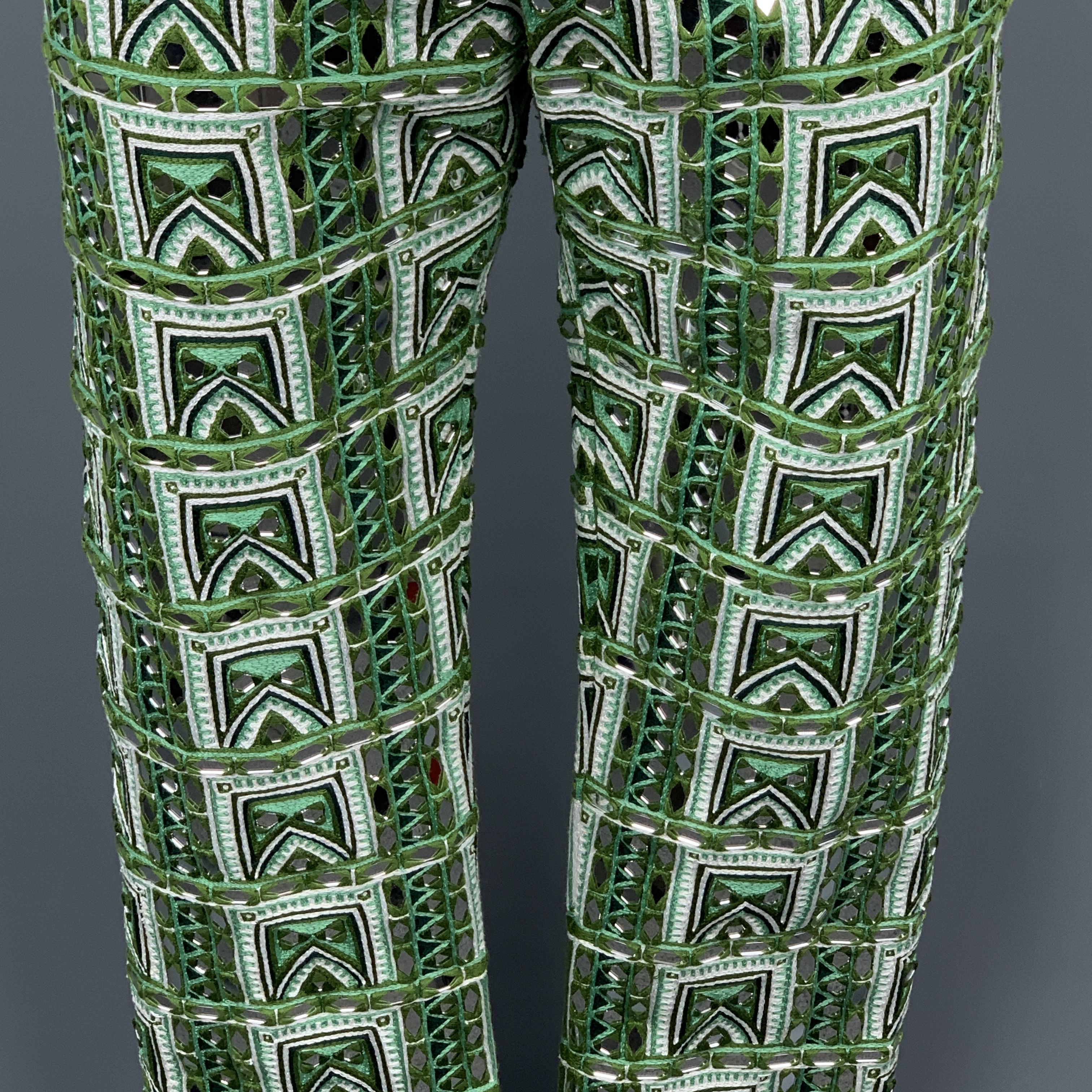 BURBERRY PRORSUM Fall 2015 Size 34 Green Fern Mirror Woven Rajasthani Pants In New Condition In San Francisco, CA