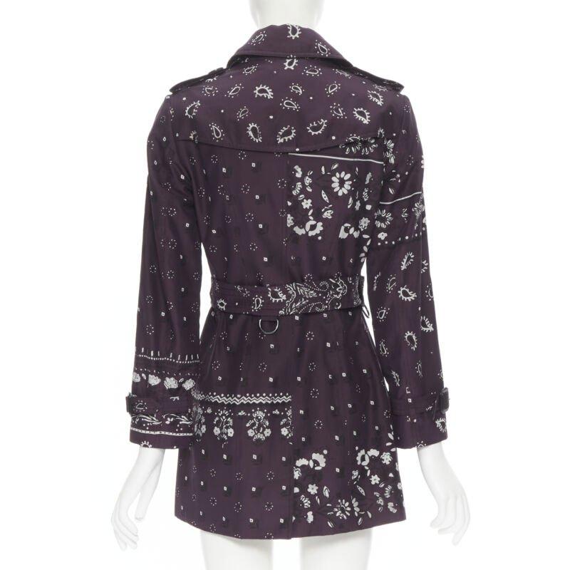 BURBERRY PRORSUM gabardina cruzada con estampado paisley púrpura UK6 XS en venta 1