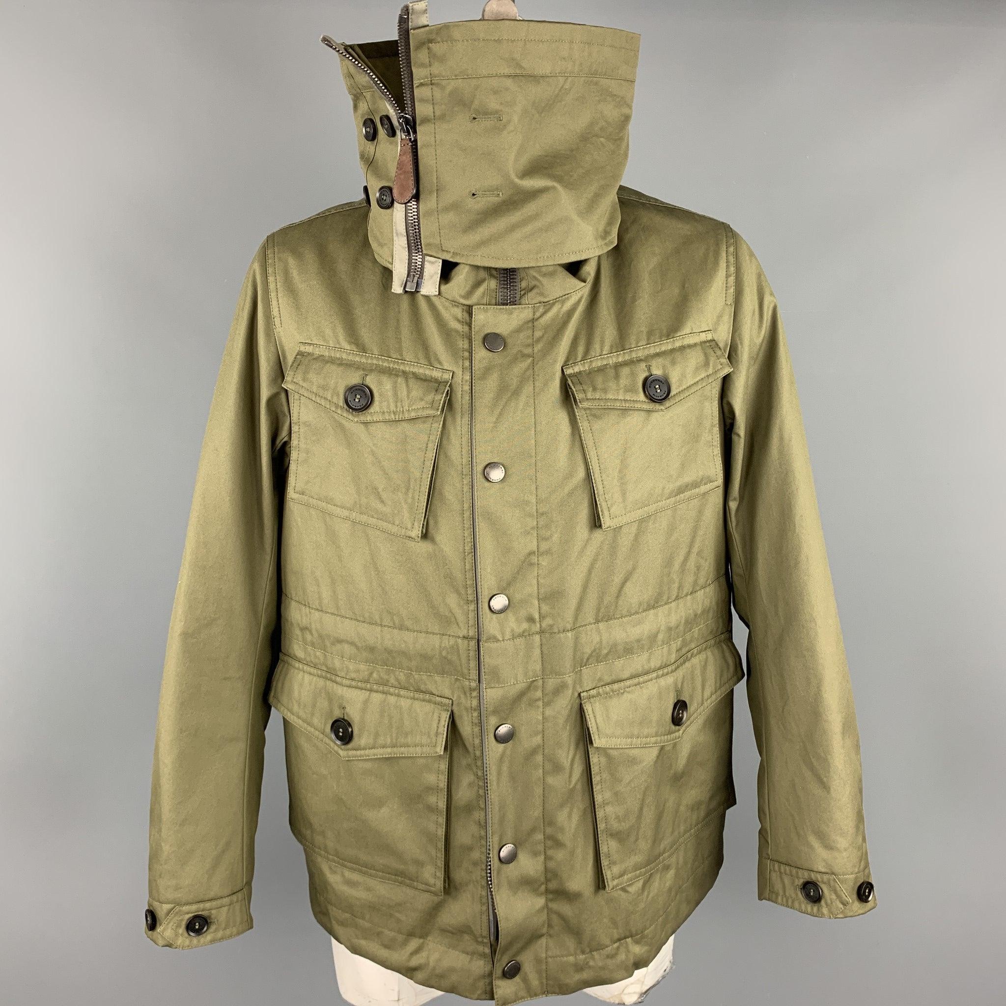 BURBERRY PRORSUM Resort 2013 Size 42 Olive Solid Cotton Zip & Snaps Jacket In Good Condition For Sale In San Francisco, CA