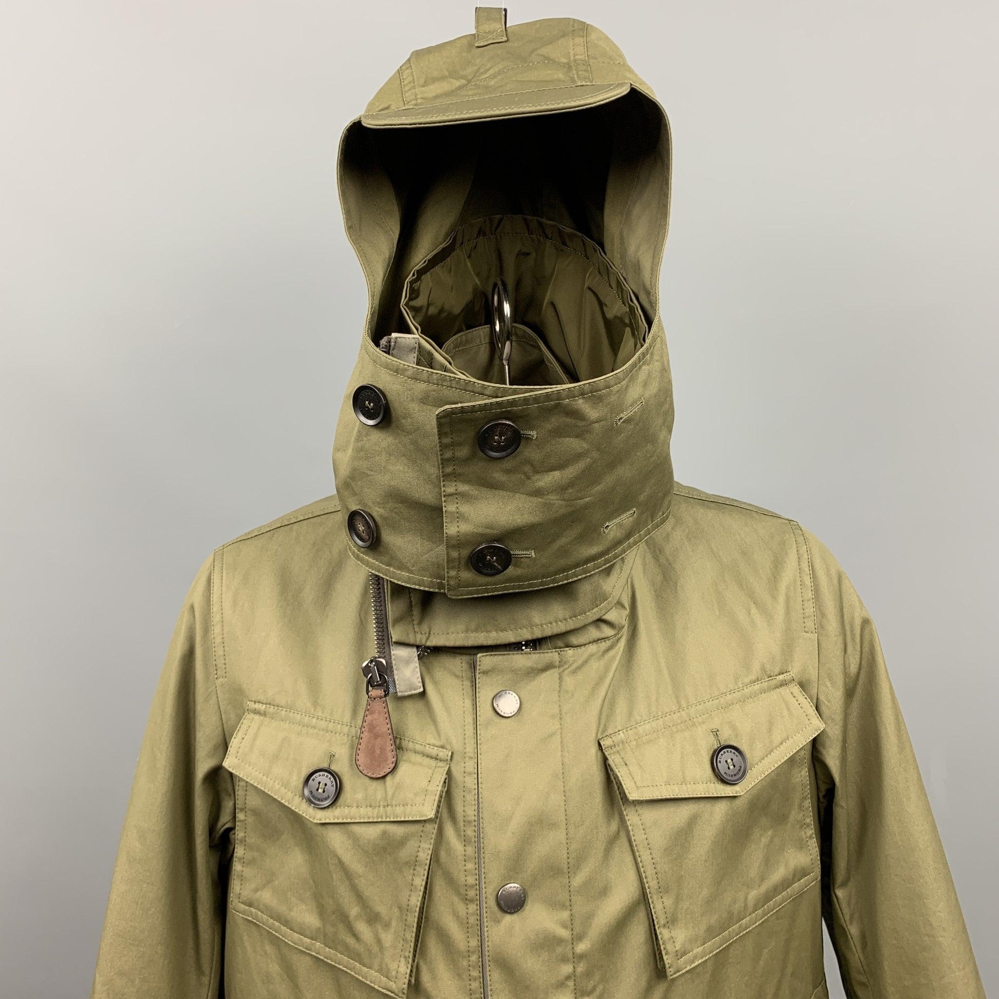 BURBERRY PRORSUM Resort 2013 Size 42 Olive Solid Cotton Zip & Snaps Jacket For Sale 3