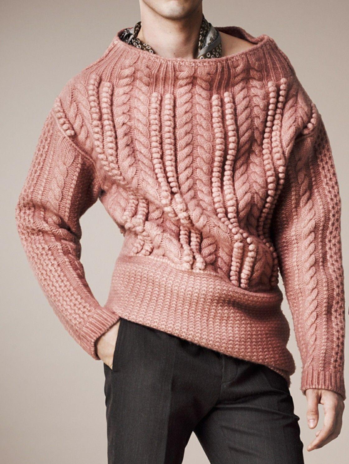 BURBERRY PRORSUM Resort 2013 Size XL Rose Cable Knit Wool Sweater In Excellent Condition For Sale In San Francisco, CA