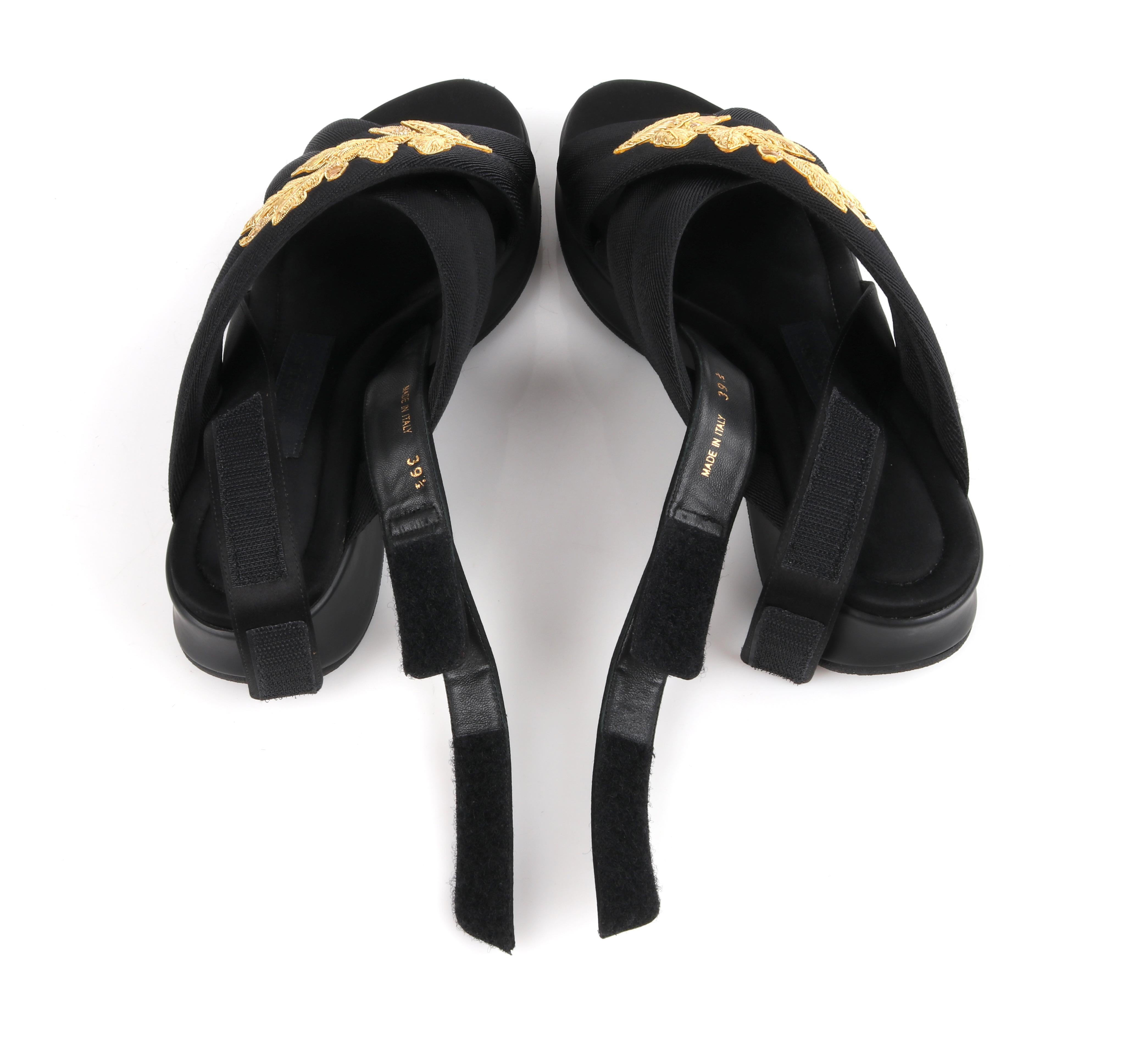 BURBERRY Prorsum S/S 2016 Criss Cross Embroidered Black Gold Adjustable Sandals  For Sale 5