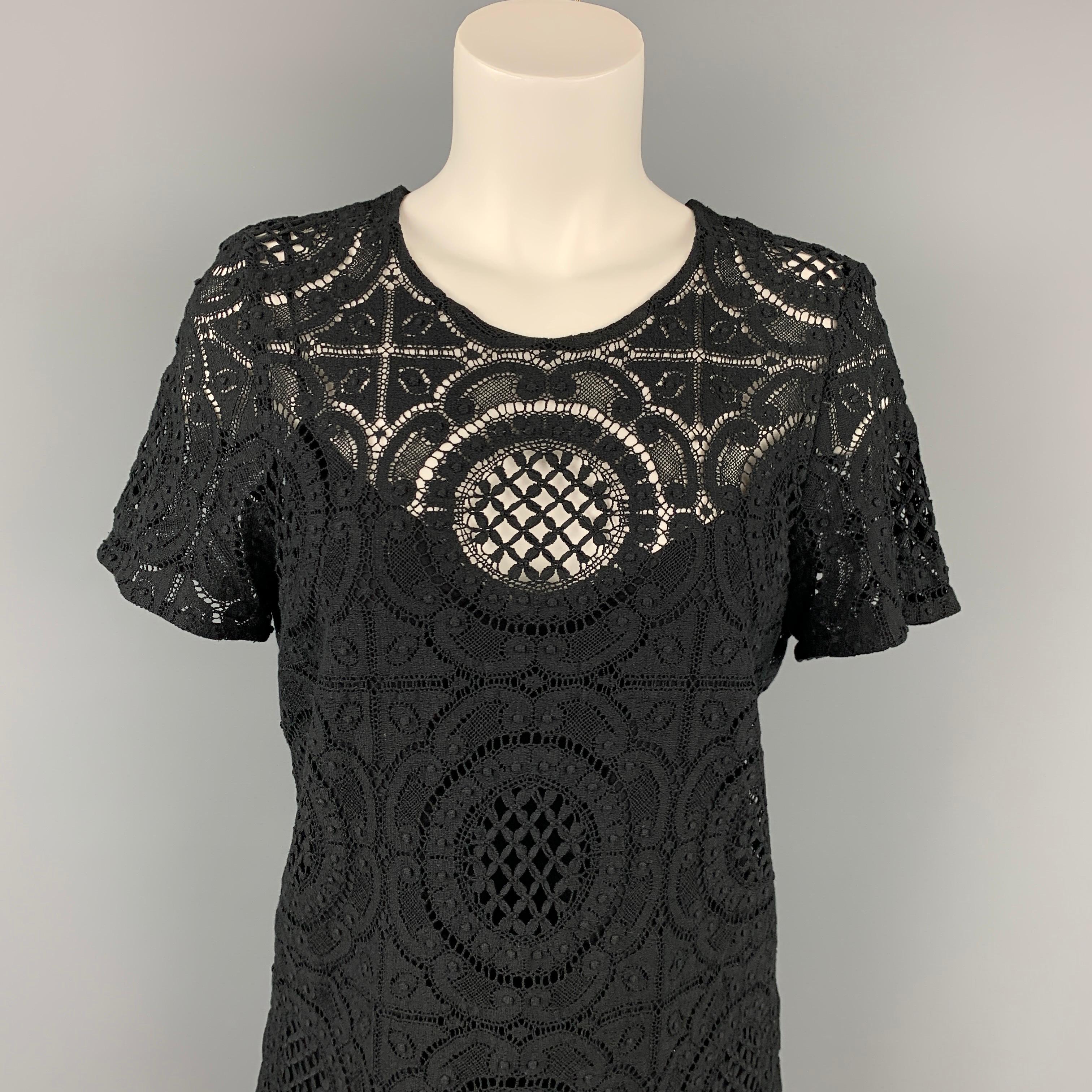 BURBERRY PRORSUM dress top comes in a black cotton / nylon with a camisole featuring a crew-neck and a back button closure. Made in Italy.

Very Good Pre-Owned Condition.
Marked: 46

Measurements:

Shoulder: 15 in. 
Bust: 36 in.
Sleeve: 9