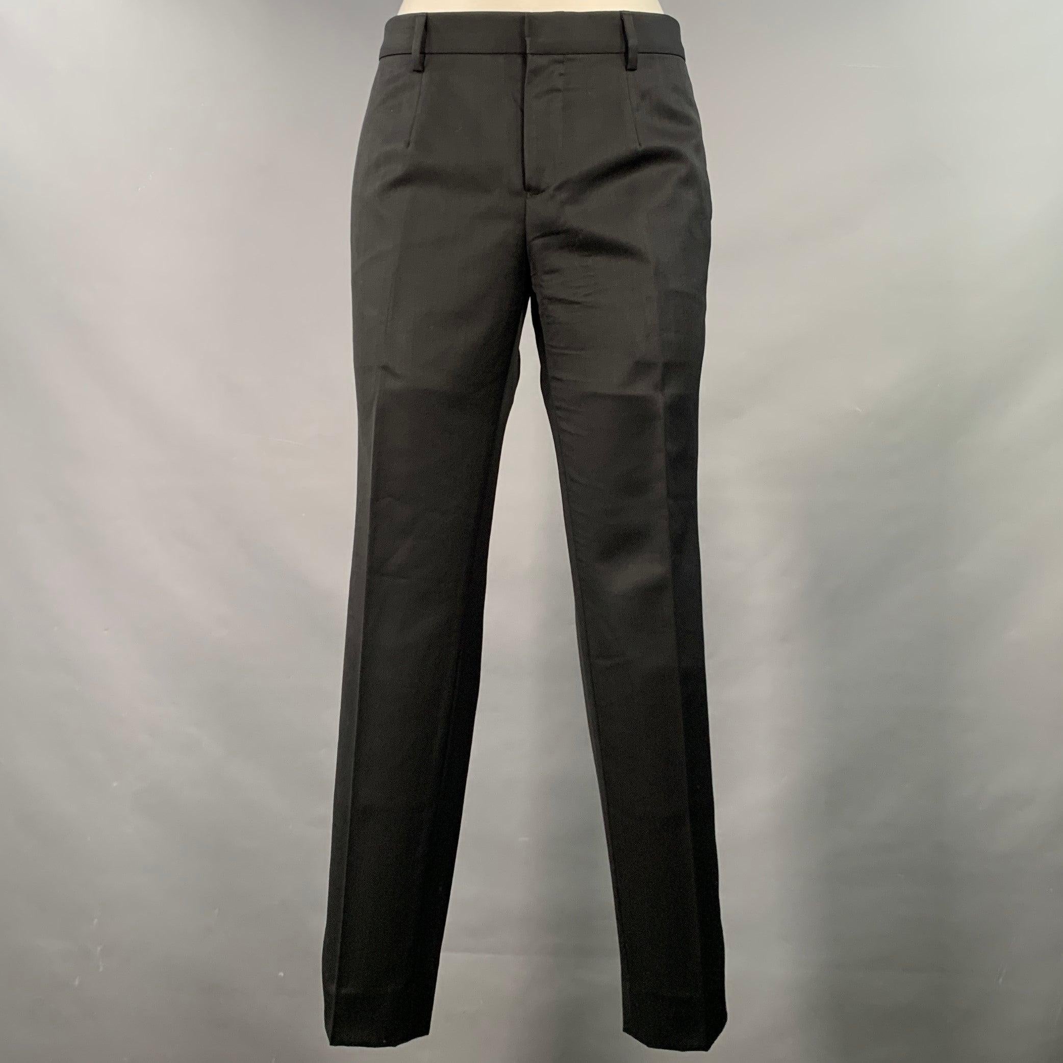 Burberry Prorsum Taille 36 Costume noir en laine mohair soie à revers échancré Bon état - En vente à San Francisco, CA