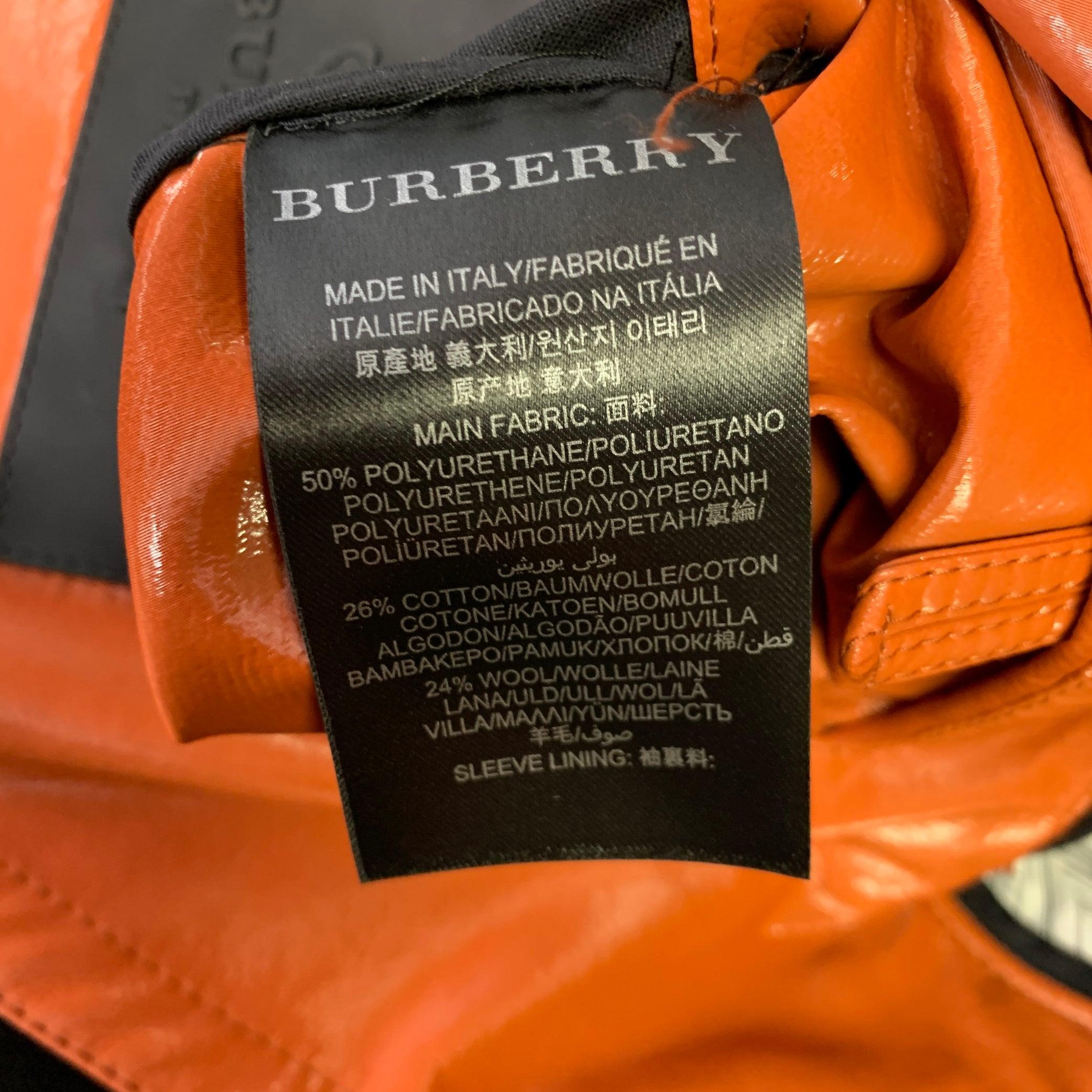 Burberry Prorsum taglia 40 arancione in misto polietilene con cintura per la pioggia in vendita 1