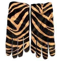 BURBERRY PRORSUM Size 9 Beige Brown
Black Animal Print Kidskin Leather Gloves BURBERRY PRORSUM Size 9 Beige Brown
Black Animal Print Kidskin Leather Gloves