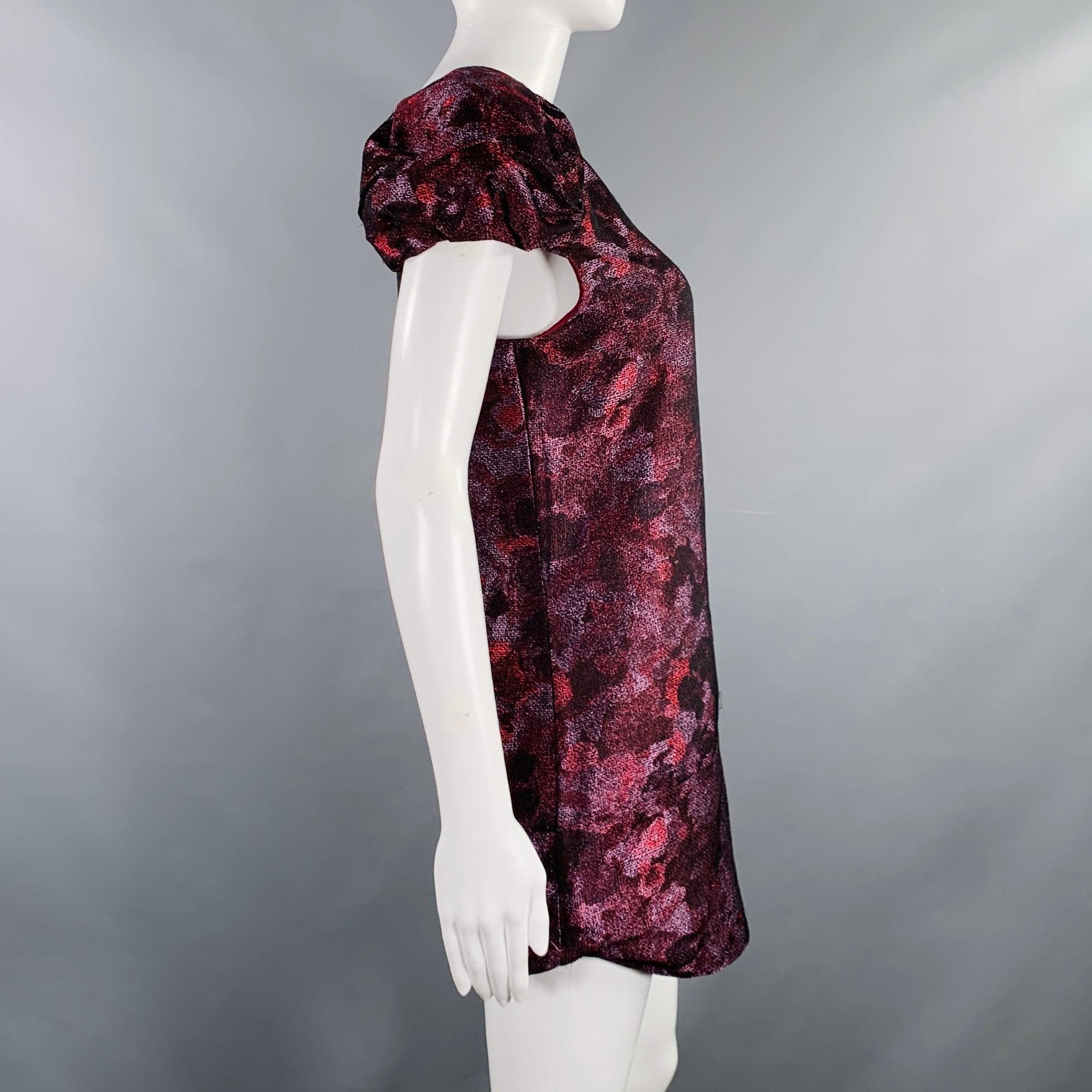 Red BURBERRY PRORSUM Size M Burgundy Purple Polyester Sheath Cocktail Dress For Sale
