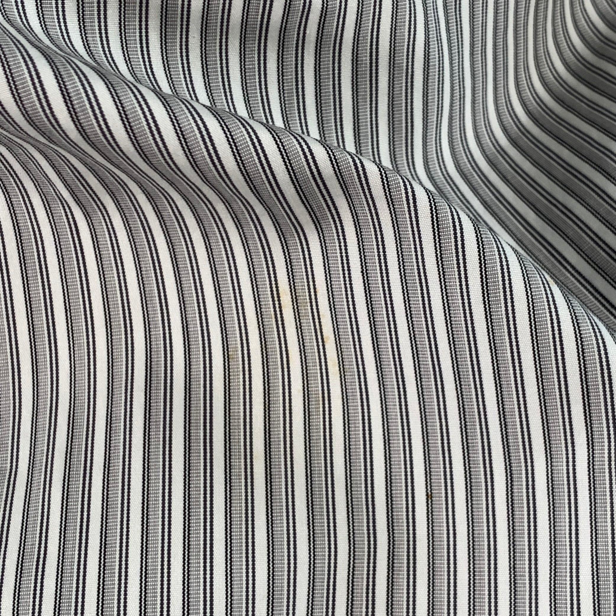 Burberry Prorsum Taille S White Grey Stripe Cotton One Pocket Long Sleeve Shirt en vente 3