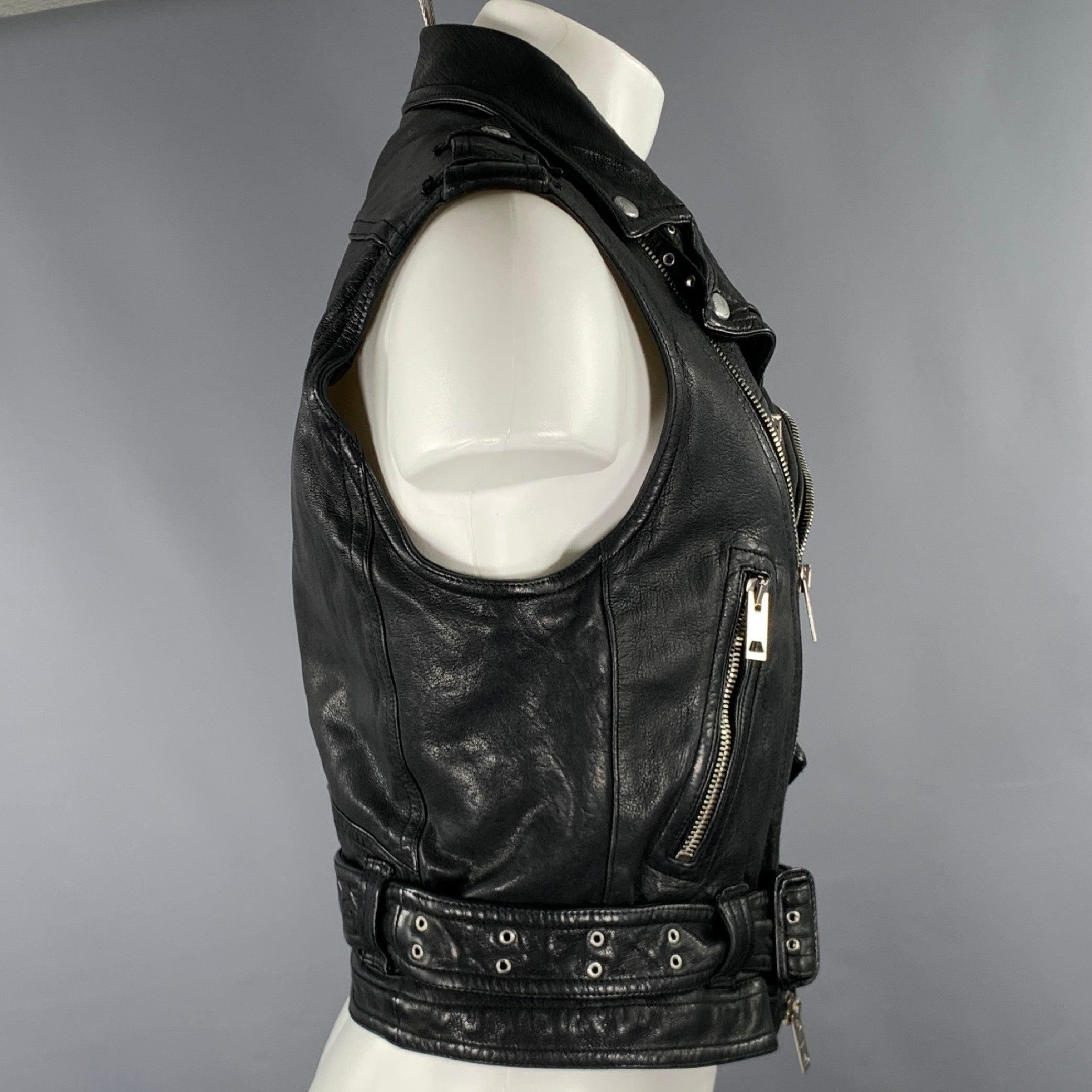 BURBERRY PRORSUM Spring 2011 Size 38 Black Distressed Leather Biker Vest In Good Condition For Sale In San Francisco, CA