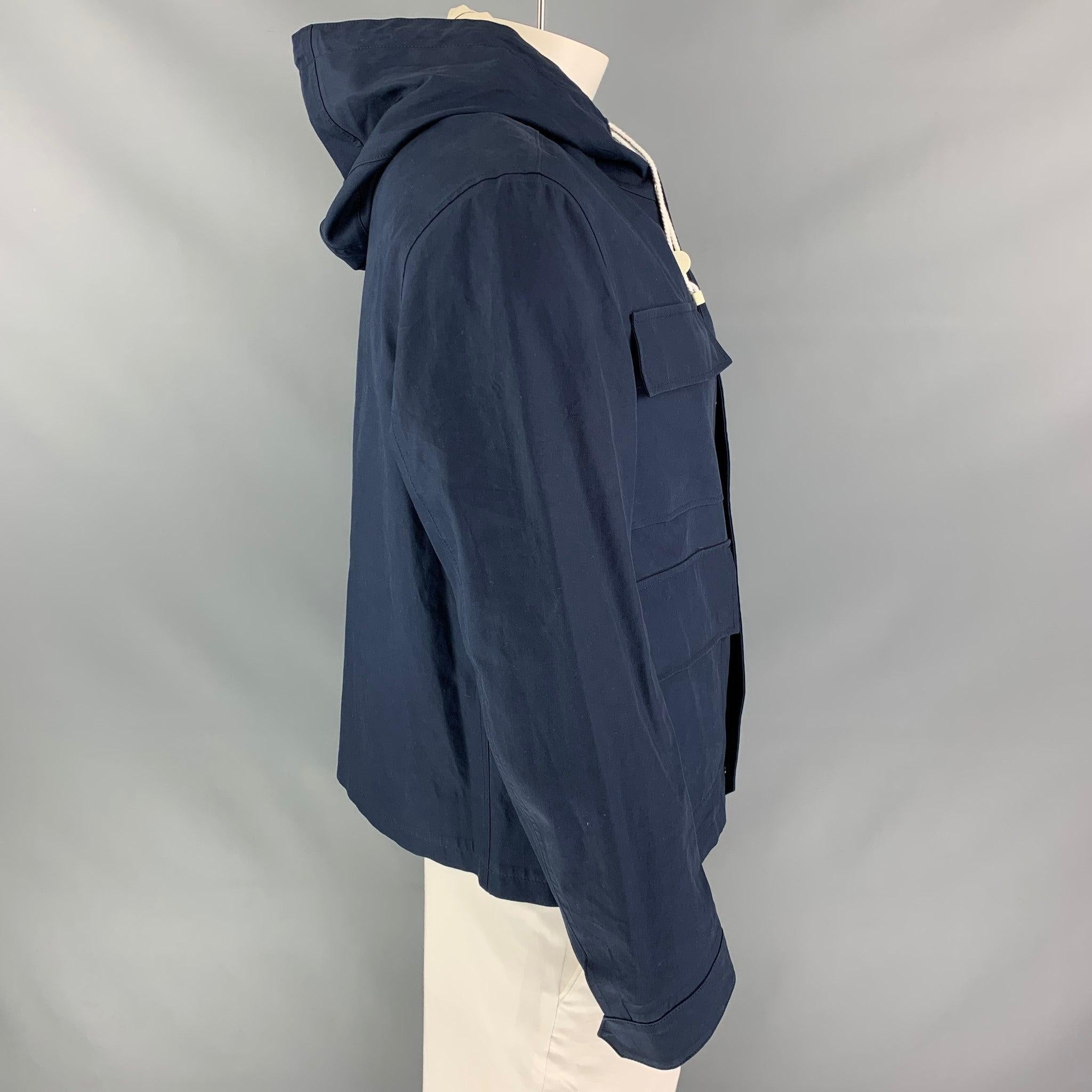 BURBERRY PRORSUM Spring 2014 Size 42 Navy Blue Coated Cotton Hooded Jacket In Good Condition In San Francisco, CA
