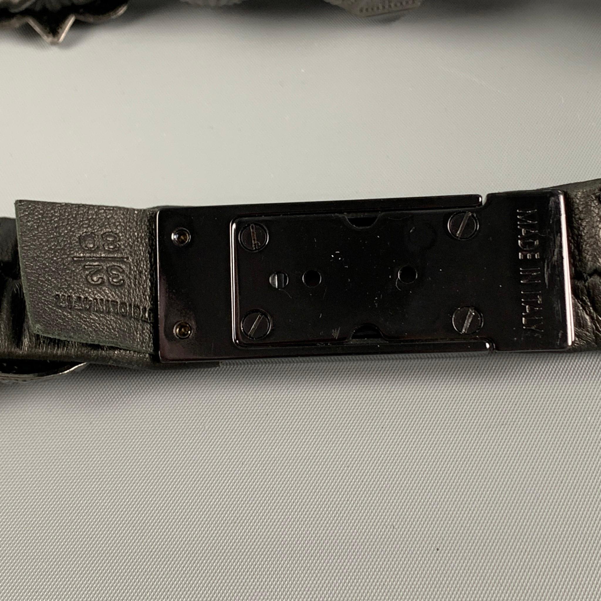 BURBERRY PRORSUM SS 2008 Size 32 Black Silver Medallion Leather Warrior Belt 1