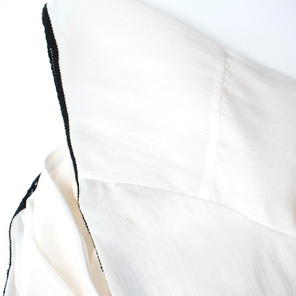 Burberry Prorsum White Silk Empire Waist Lace Trim Dress - Size Small For Sale 2