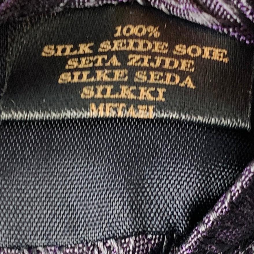 BURBERRY Purple Textured Silk Tie For Sale 1