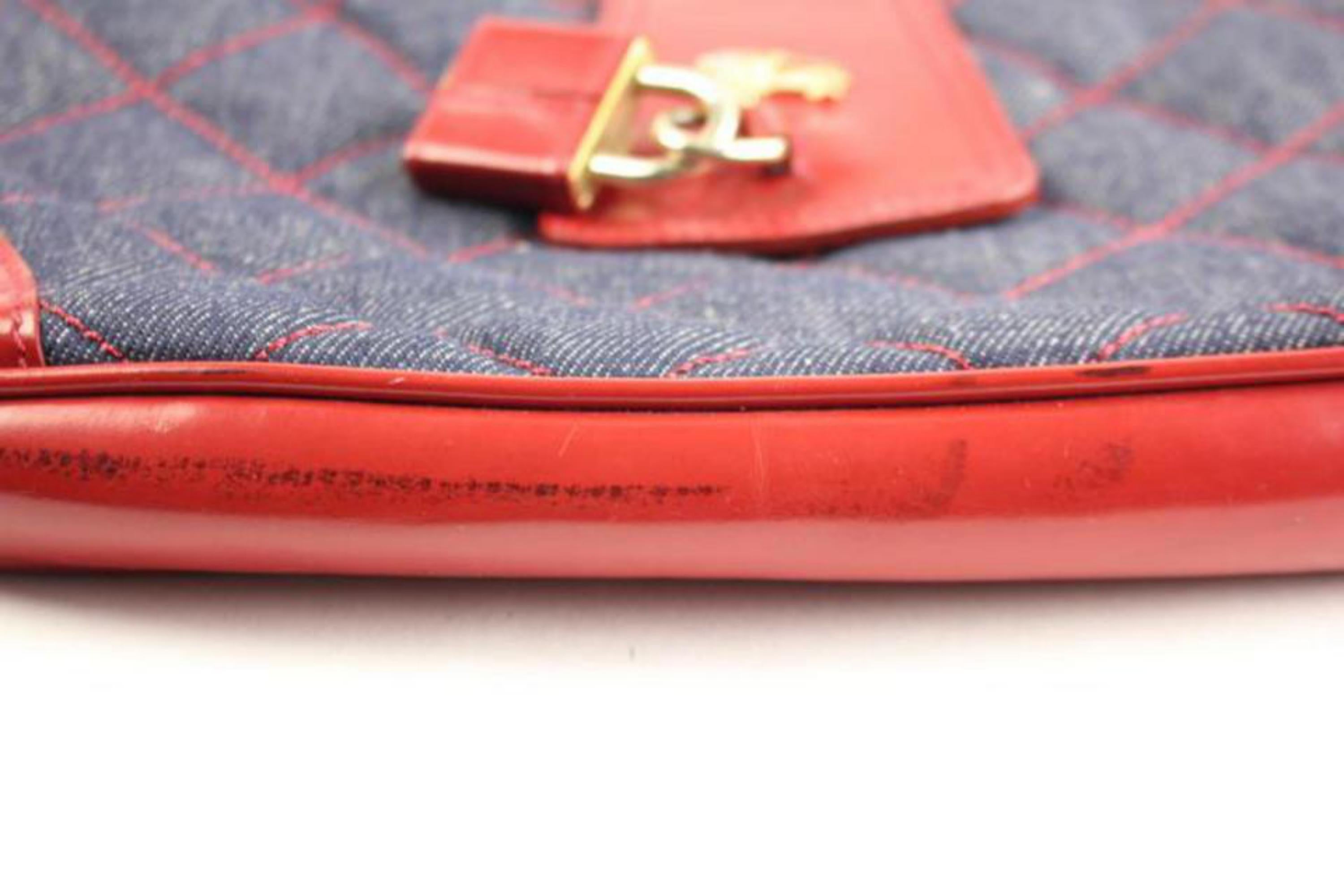 Burberry Quilted Denim Hobo 21bur817 Blue X Red Patent Leather Shoulder Bag For Sale 1