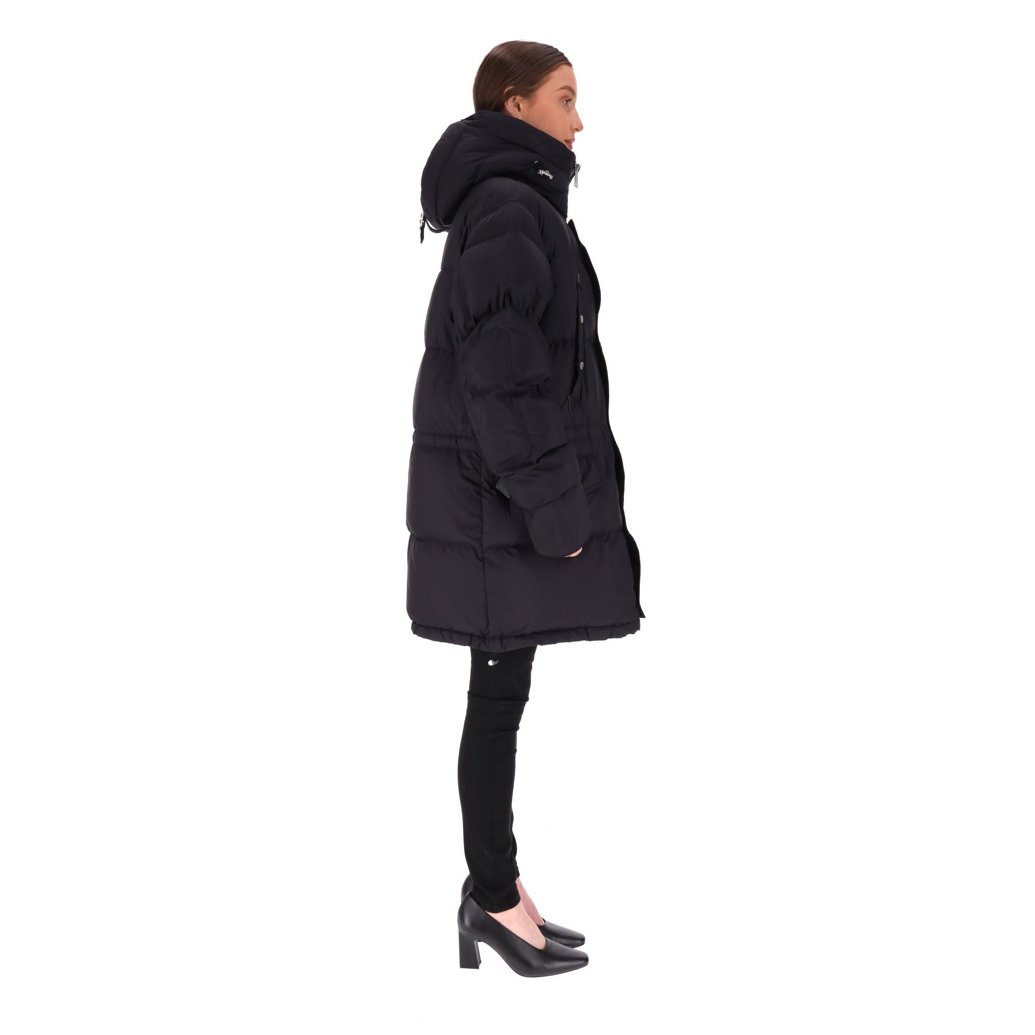 Black Burberry Quilted Down Puffer Coat/Jacket For Sale
