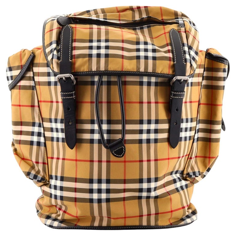 Burberry Ranger Rucksack in VintageKaro aus Nylon und Leder bei 1stDibs