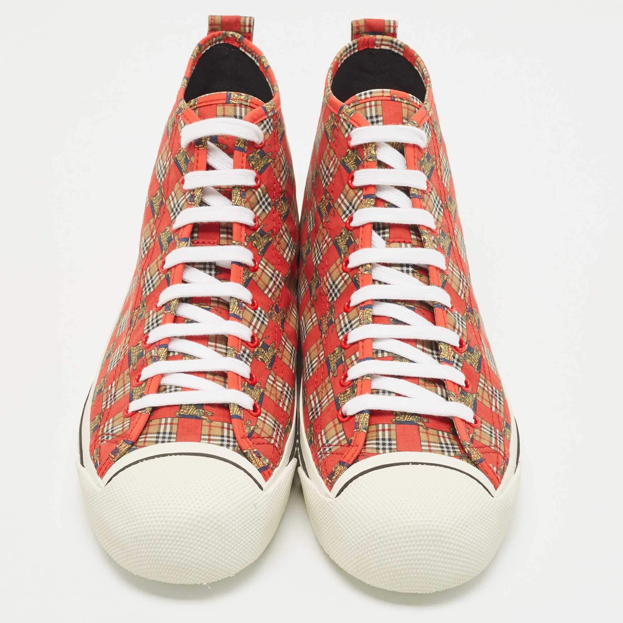 Burberry Red/Beige Canvas Kingly Print High Top Sneakers Size 45 In New Condition For Sale In Dubai, Al Qouz 2