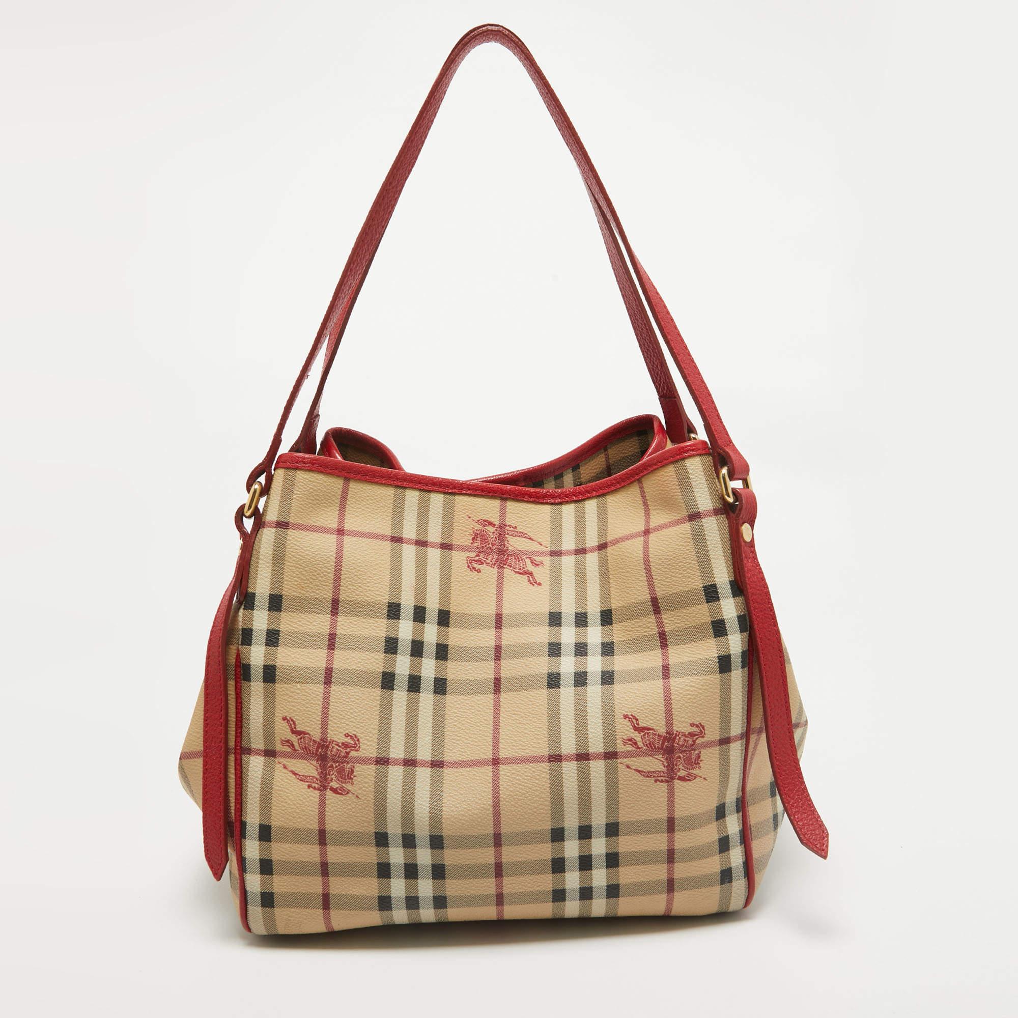 Burberry Red/Beige Haymarket Coated Canvas and Leather Canterbury Tote In Fair Condition In Dubai, Al Qouz 2