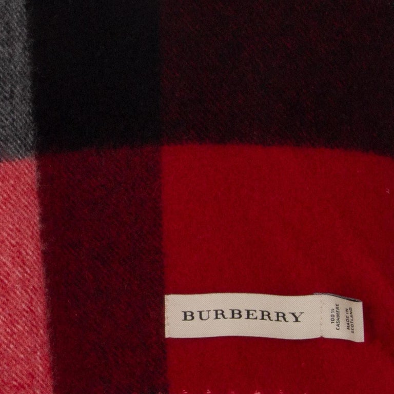 BURBERRY red black white cashmere Muffler Winter Scarf For Sale at 1stDibs