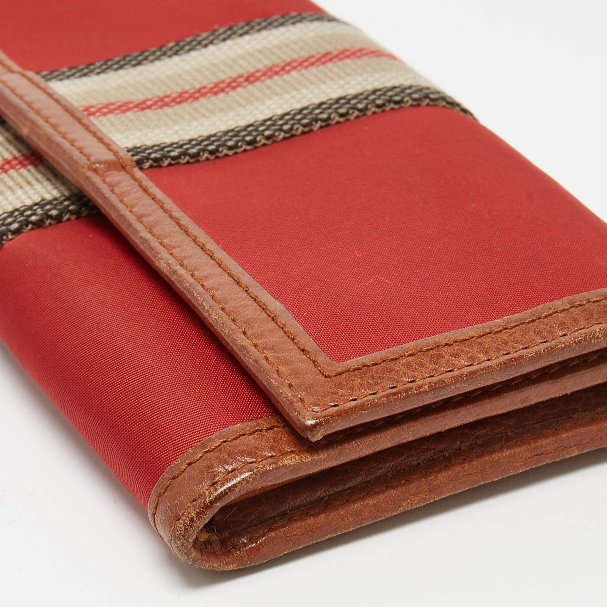 Burberry Rot/Braun Nylon und Leder Streifen Klappe Kontinental Brieftasche 5