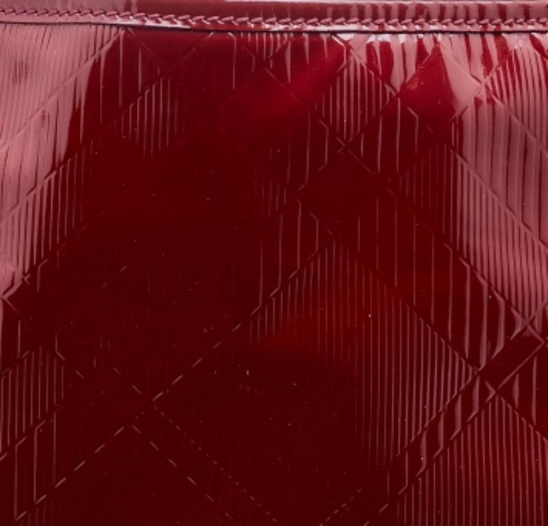Burberry Red Check Embossed Patent Leather Bilmore Tote For Sale 3