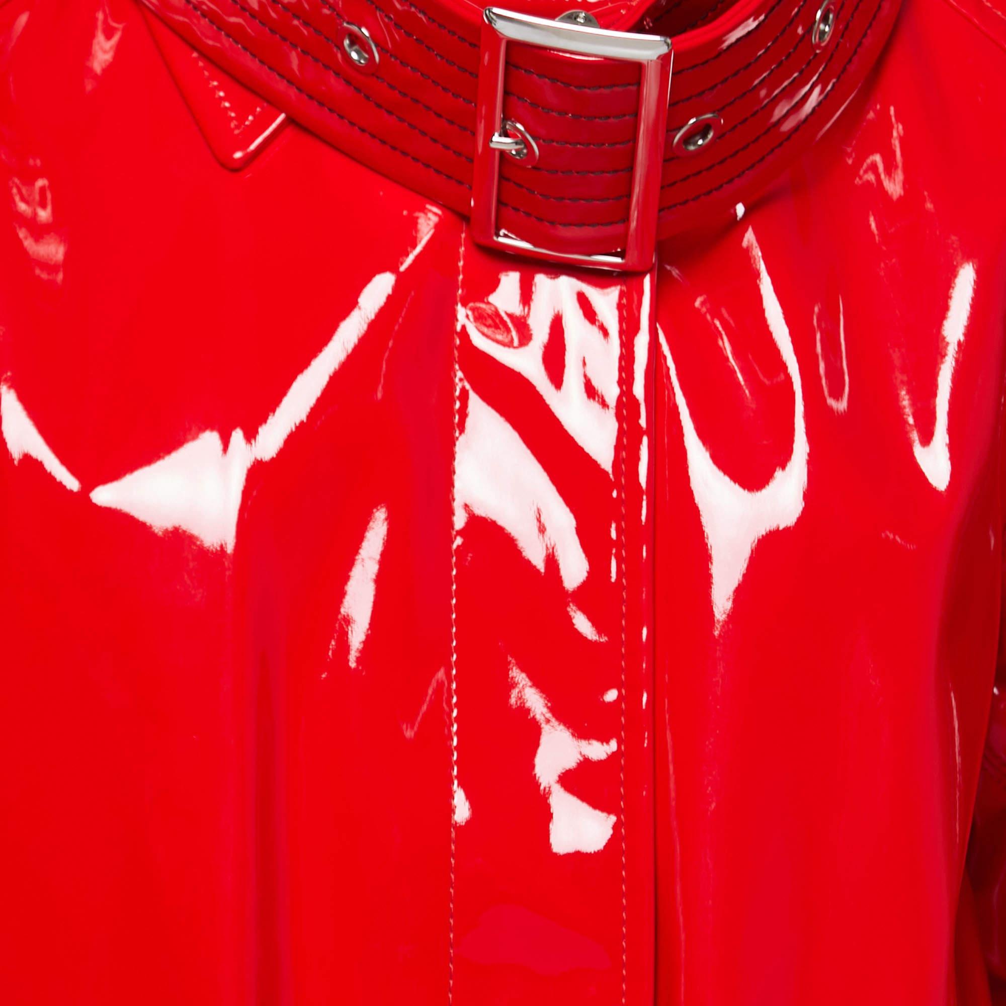 Burberry Red Glossed-Vinyl Belt Detailed Coat S In New Condition In Dubai, Al Qouz 2