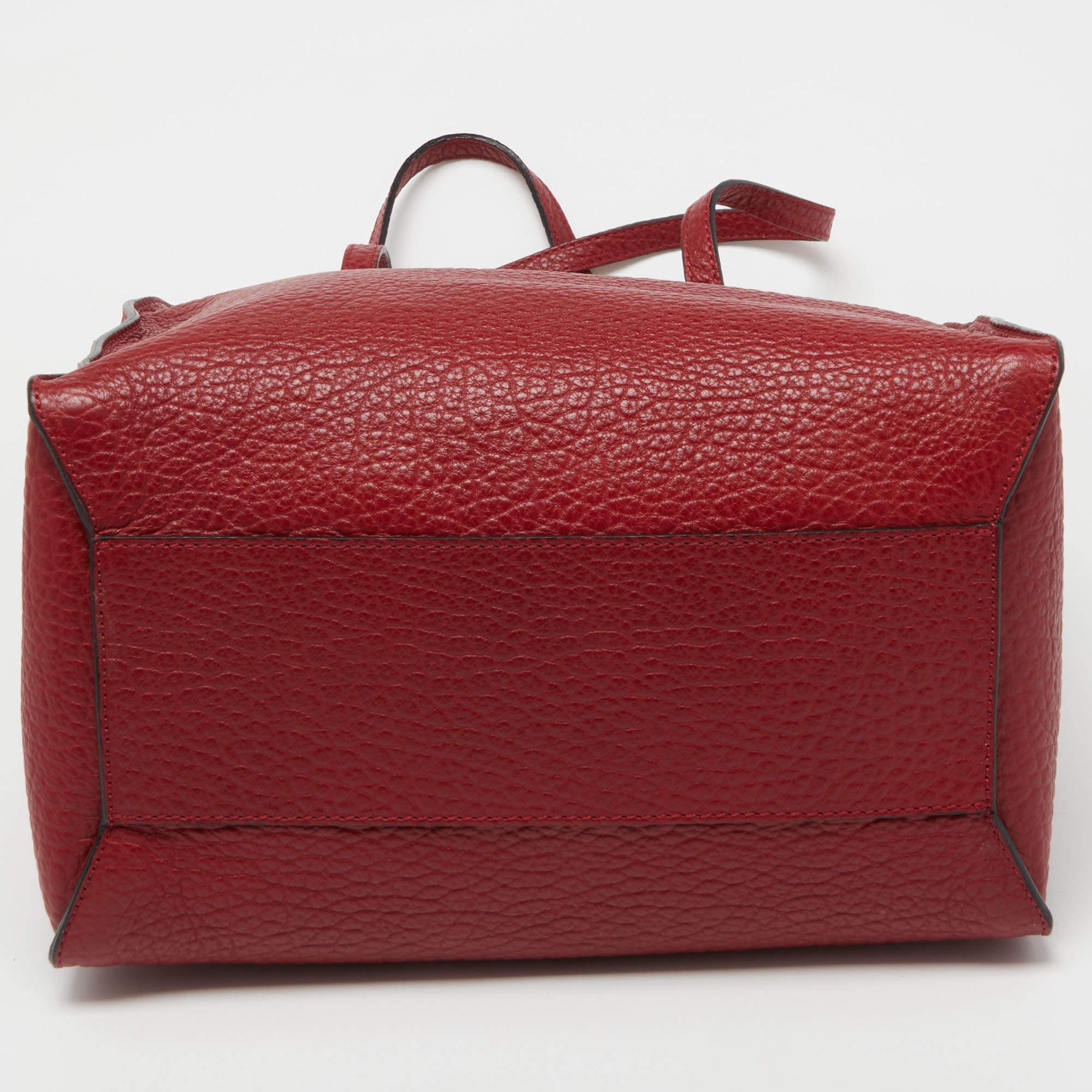 Burberry Red Grain Leather Woodbury Tote For Sale 1
