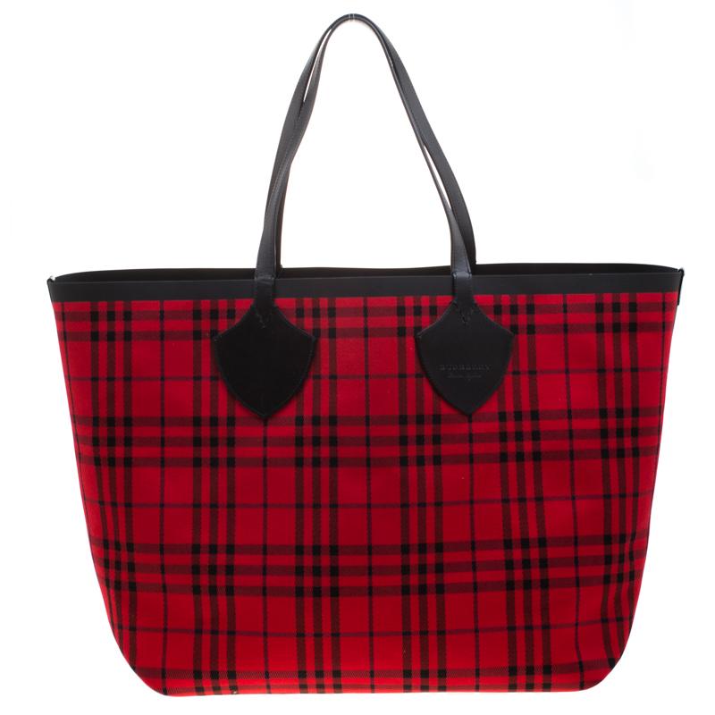 Burberry reversible tote red store