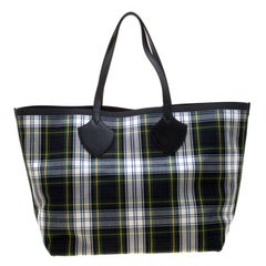 Burberry Red/Green Vintage Check Canvas Giant Reversible Tote