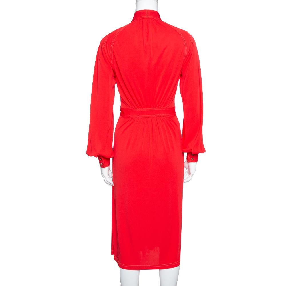 Burberry's dress perfectly complements your style with respect to comfort and style. This red dress is so smart that you'll look like a fashionista every time you slip into it. Flaunting an amazing silhouette along with a necktie, the dress is made