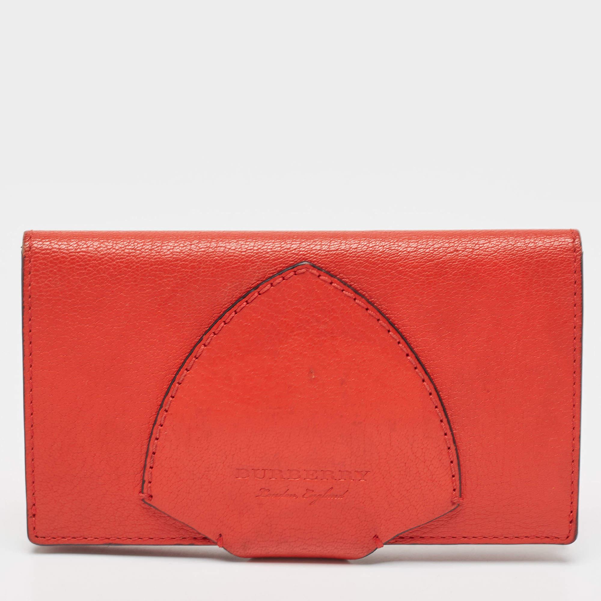 Burberry Red Leather Harlow Continental Wallet For Sale 2