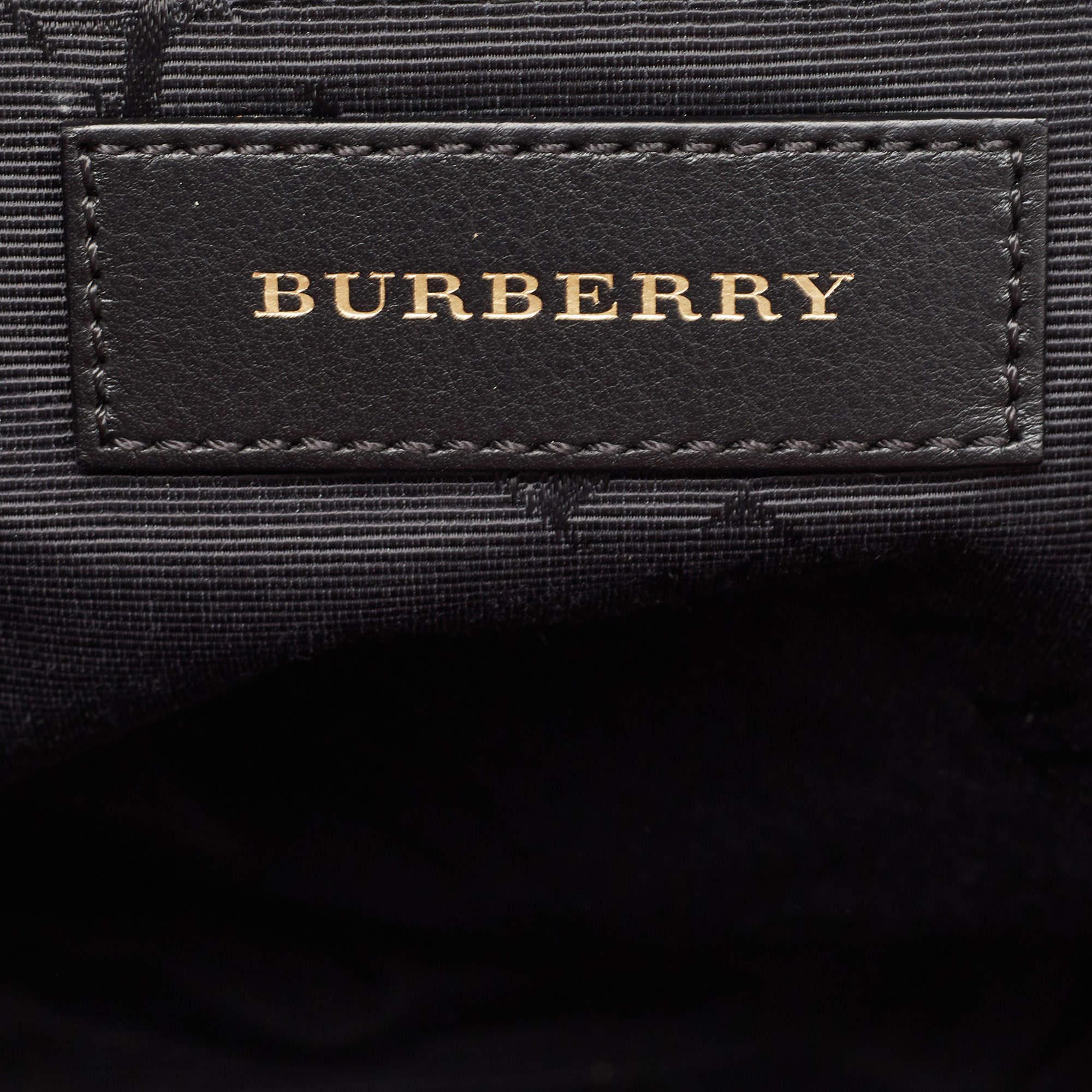 Burberry Rotes Leder Medium Dewsbury Tote aus Leder im Angebot 3