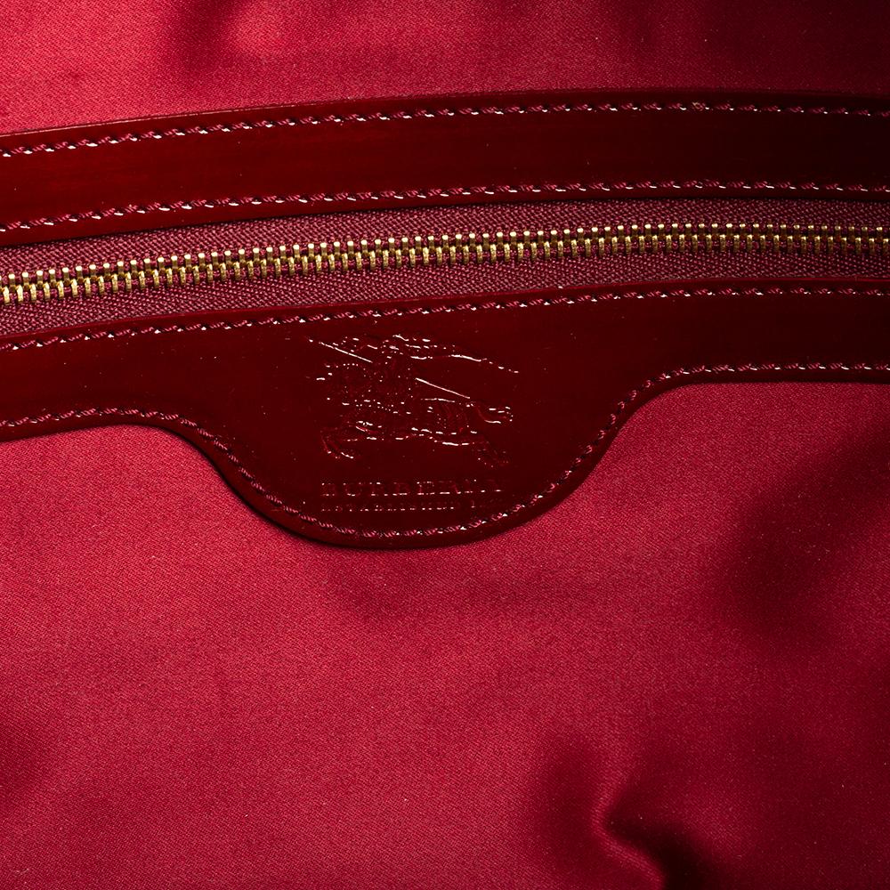 Rote gesteppte Herrentasche aus Lackleder von Burberry 3