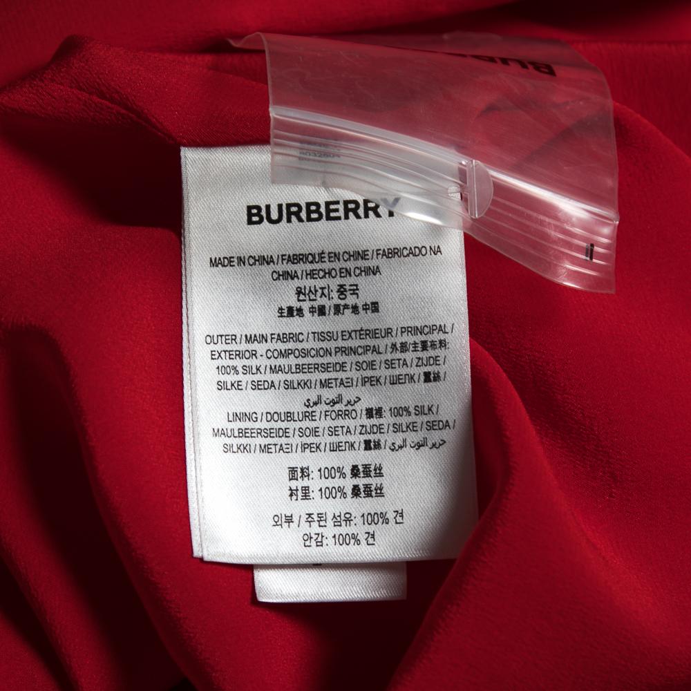 Burberry Red Silk Button Down Maxi Dress M In New Condition For Sale In Dubai, Al Qouz 2