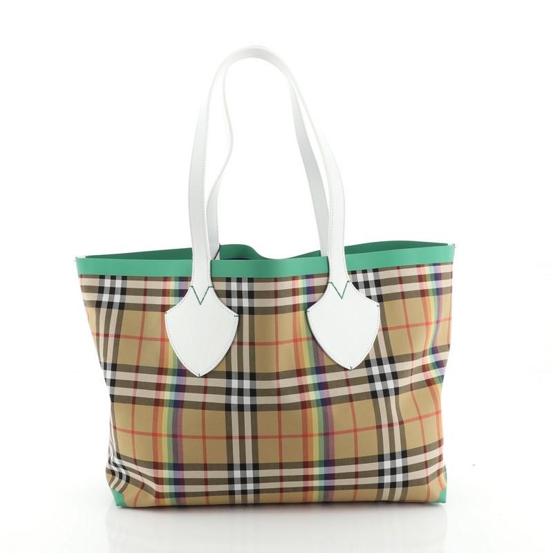 burberry the giant tote