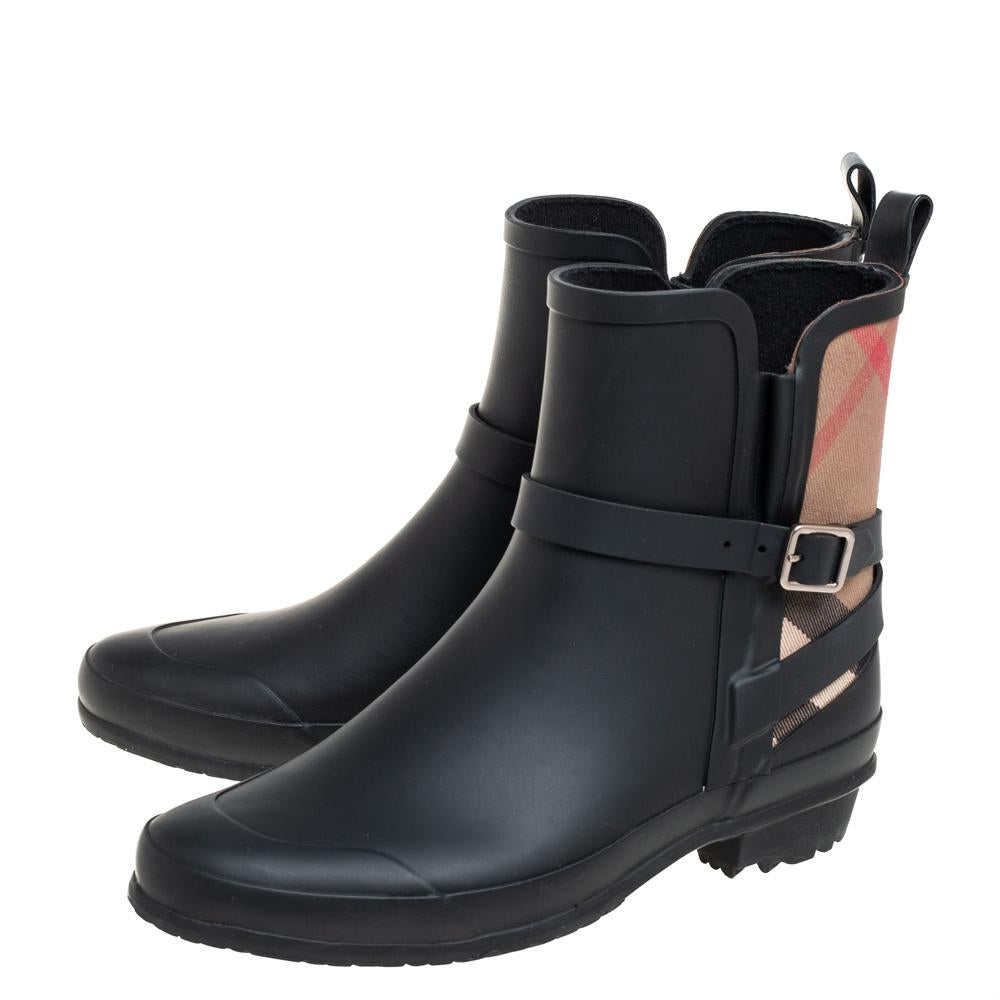 Burberry plastic boots store